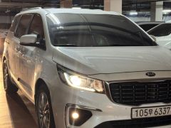 Сүрөт унаа Kia Carnival