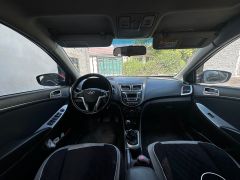 Сүрөт унаа Hyundai Solaris