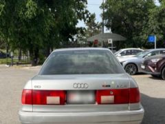 Photo of the vehicle Audi 80