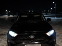 Сүрөт унаа Toyota RAV4