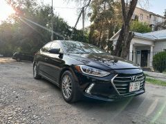 Фото авто Hyundai Elantra