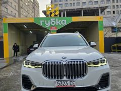 Фото авто BMW X7