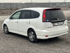 Сүрөт унаа Honda Stream