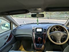 Сүрөт унаа Toyota Harrier