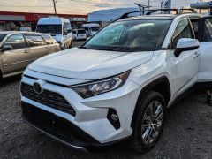 Сүрөт унаа Toyota RAV4