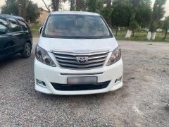 Сүрөт унаа Toyota Alphard