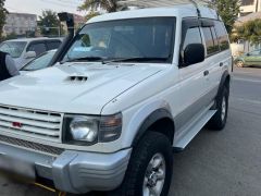 Сүрөт унаа Mitsubishi Pajero