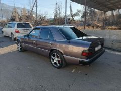 Фото авто Mercedes-Benz W124