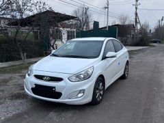 Photo of the vehicle Hyundai Accent