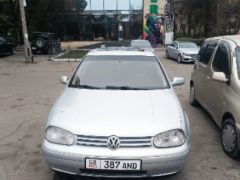 Photo of the vehicle Volkswagen Golf