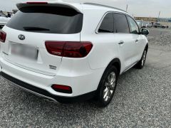 Фото авто Kia Sorento