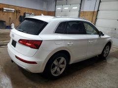 Сүрөт унаа Audi Q5