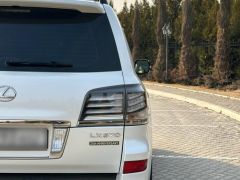 Сүрөт унаа Lexus LX