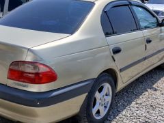 Сүрөт унаа Toyota Avensis