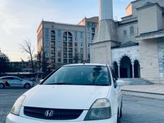 Фото авто Honda Stream