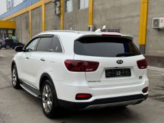 Photo of the vehicle Kia Sorento