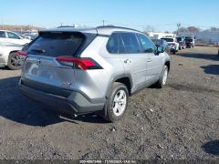 Photo of the vehicle Toyota RAV4