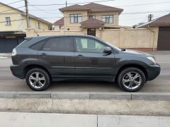 Photo of the vehicle Lexus RX