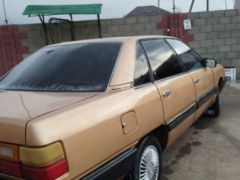 Photo of the vehicle Audi 100