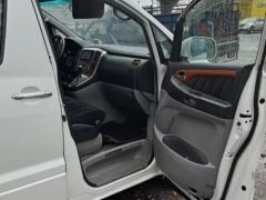 Фото авто Toyota Alphard