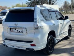 Сүрөт унаа Toyota Land Cruiser Prado