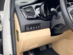 Сүрөт унаа Kia Carnival