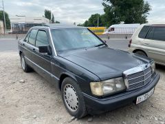 Photo of the vehicle Mercedes-Benz 190 (W201)