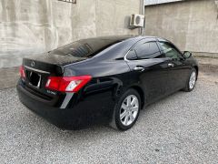 Photo of the vehicle Lexus ES