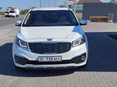 Фото авто Kia Carnival