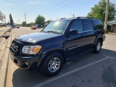 Фото авто Toyota Sequoia