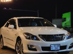 Сүрөт унаа Toyota Crown