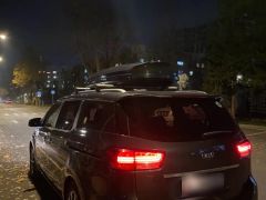 Сүрөт унаа Kia Carnival