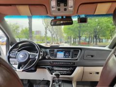 Сүрөт унаа Kia Carnival