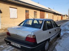 Сүрөт унаа Daewoo Nexia