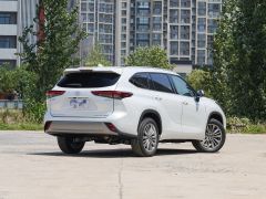 Сүрөт унаа Toyota Highlander