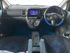 Photo of the vehicle Toyota Wish