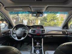 Фото авто Honda Accord