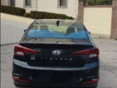 Фото авто Hyundai Elantra