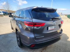 Сүрөт унаа Toyota Highlander