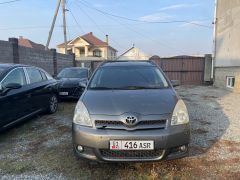 Фото авто Toyota Corolla Verso