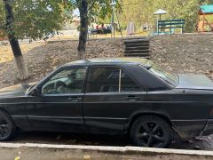 Сүрөт унаа Mercedes-Benz 190 (W201)