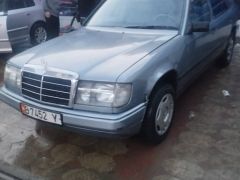 Фото авто Mercedes-Benz W124