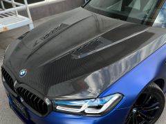 Photo of the vehicle BMW M5