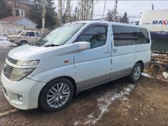 Фото авто Nissan Elgrand