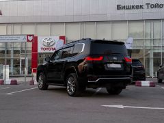 Фото авто Toyota Land Cruiser