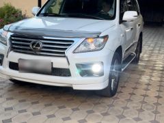 Photo of the vehicle Lexus LX