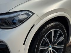 Photo of the vehicle BMW X5