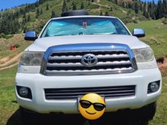 Фото авто Toyota Sequoia