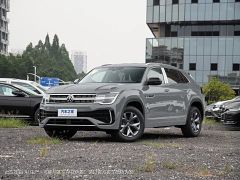 Фото авто Volkswagen Touareg R