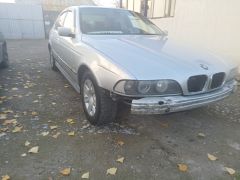 Photo of the vehicle BMW 5 Series